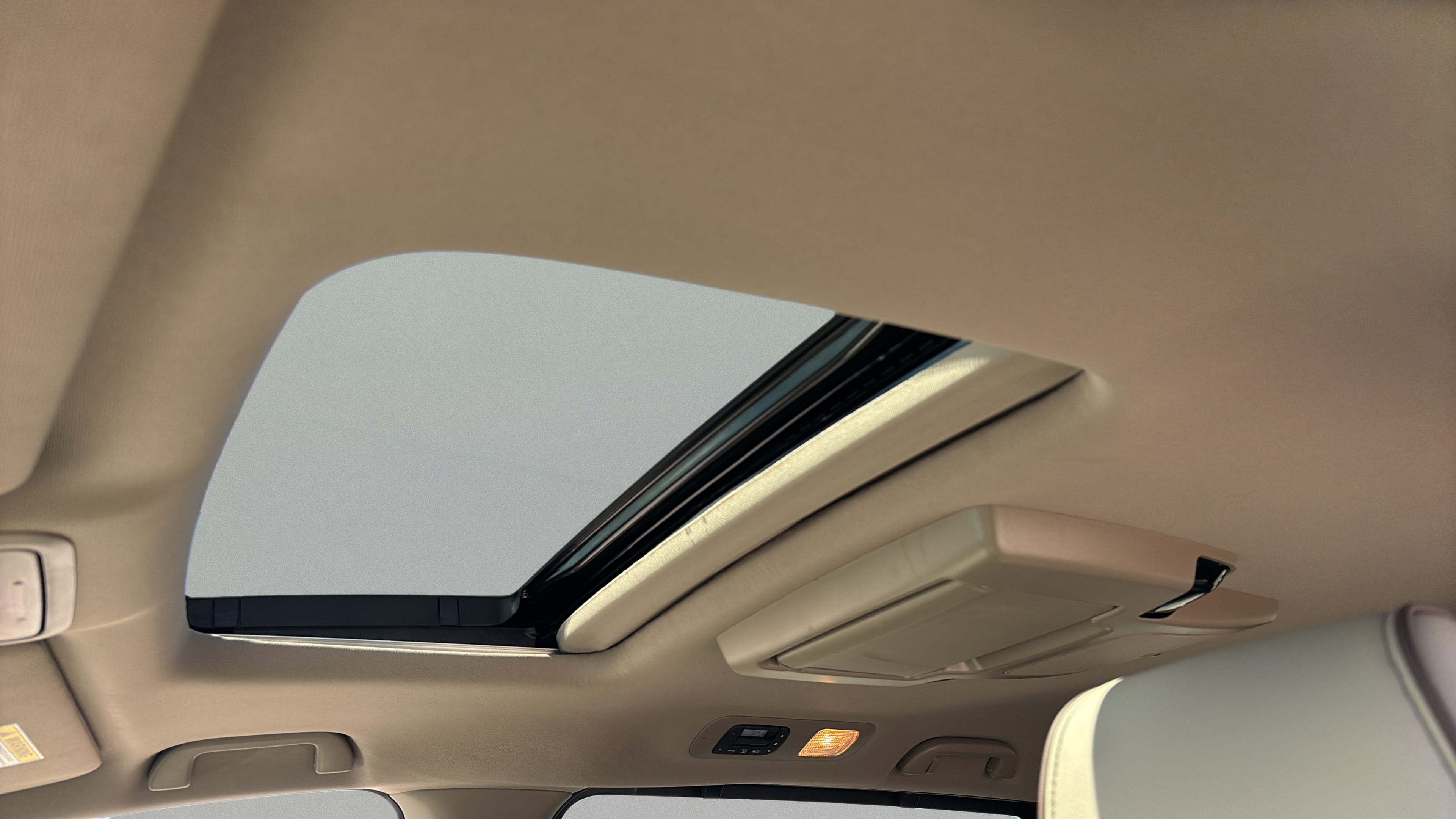 Certified 2024 Honda Odyssey Elite image 10