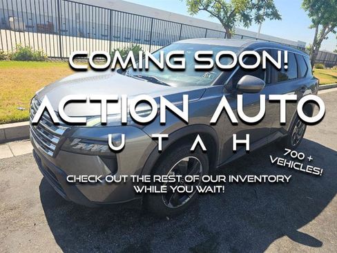 Used 2024 Nissan Rogue SV FWD image 1