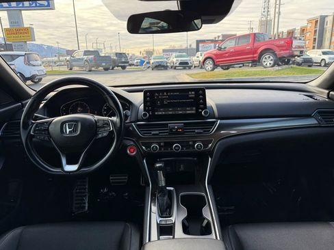 Used 2020 Honda Accord Sport image 30