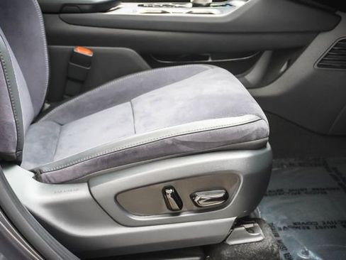 Certified 2023 Lexus RZ 450e Premium w/ Accessory Package (Z1) image 25