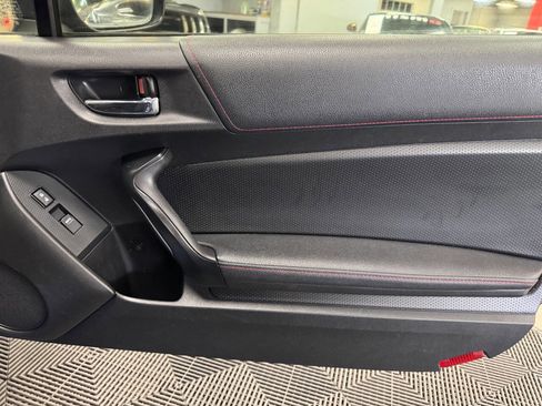 Used 2013 Subaru BRZ Premium w/ Popular Pkg 2C image 44