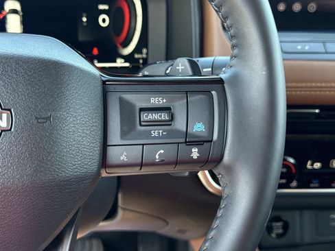 Used 2026 Nissan Rogue Platinum w/ Platinum Premium Package AWD/4WD image 20
