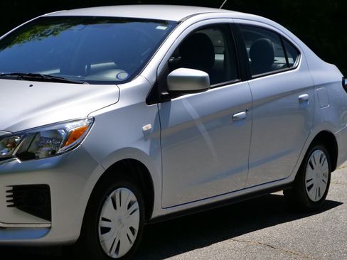 Used 2024 Mitsubishi Mirage G4 ES FWD image 38