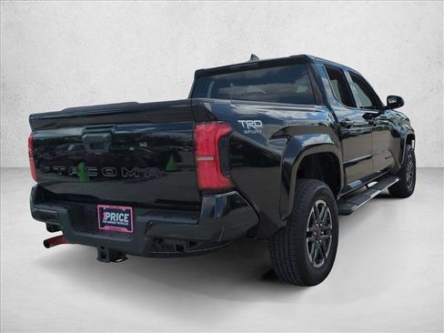 Certified 2025 Toyota Tacoma TRD Sport AWD/4WD image 5