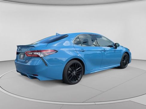Used 2024 Toyota Camry XSE w/ Navigation Package FWD image 4
