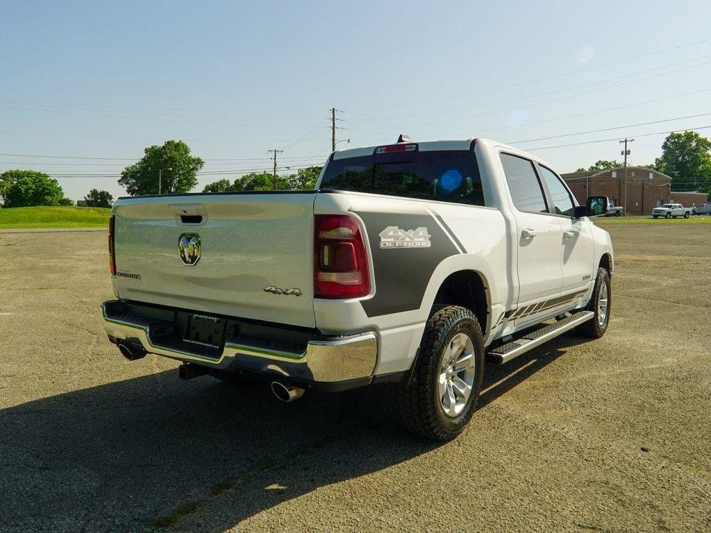 Used 2024 RAM 1500 Laramie AWD/4WD image 3