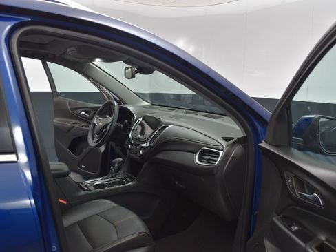 Used 2023 Chevrolet Equinox Premier AWD/4WD image 27
