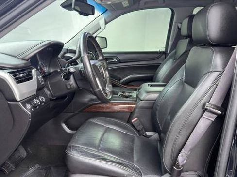 Used 2017 GMC Yukon SLT AWD/4WD image 13