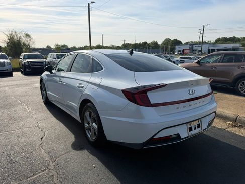 Used 2021 Hyundai Sonata SE image 5