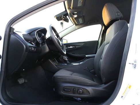 Certified 2023 Chevrolet Malibu LT w/ Driver Confidence Package image 19