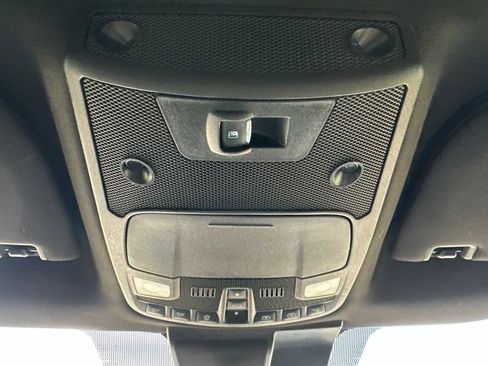 Used 2020 Ford F150 Lariat w/ Equipment Group 502A Luxury AWD/4WD image 11