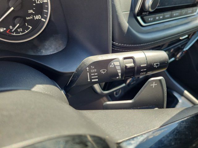 Used 2021 Nissan Rogue SL FWD image 27