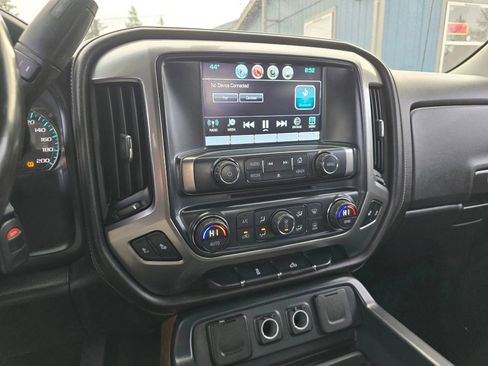 Used 2016 Chevrolet Silverado 1500 LTZ image 26
