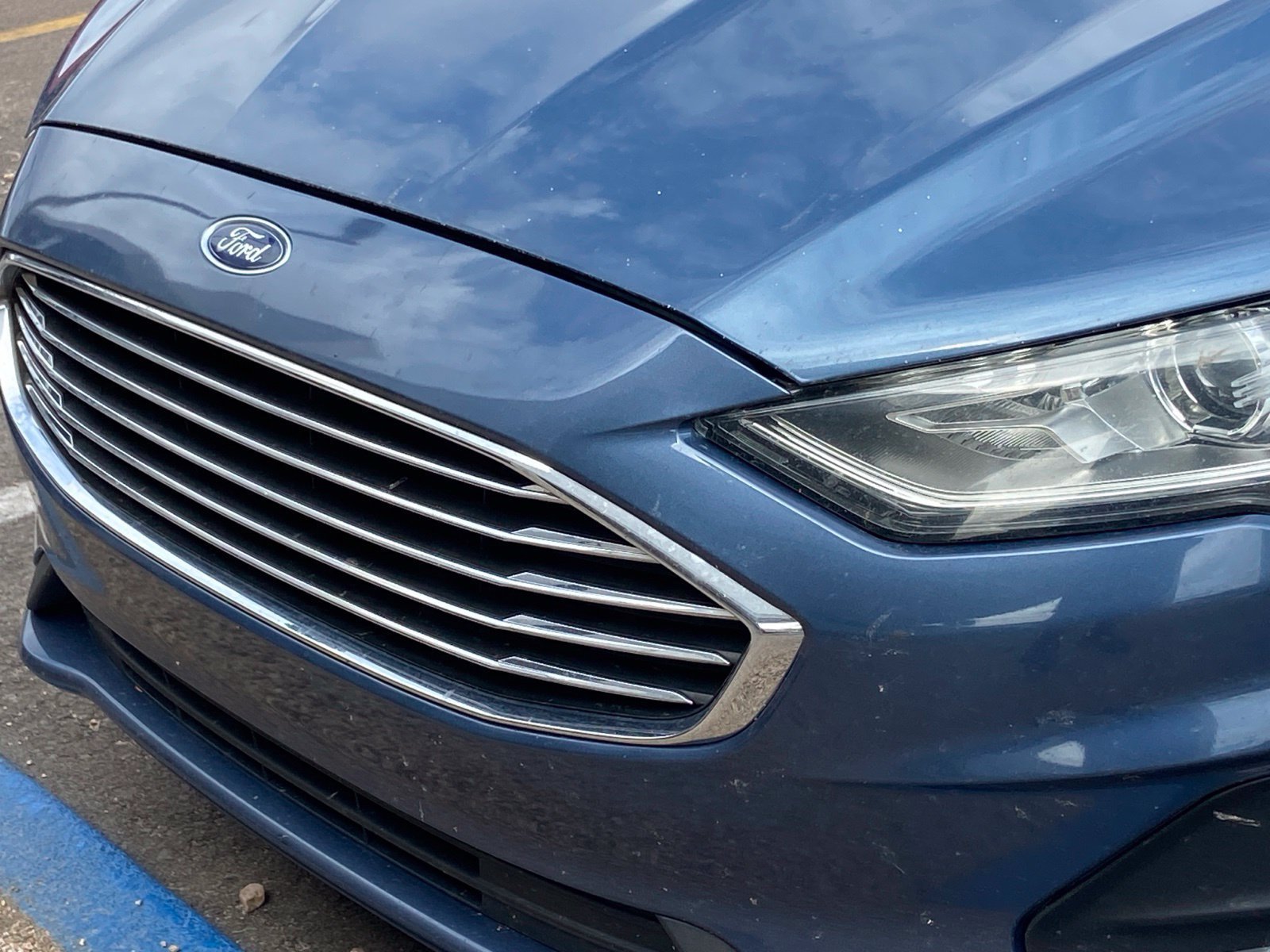 Used 2019 Ford Fusion SE FWD image 9