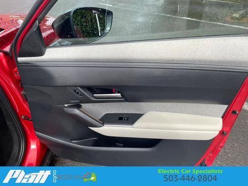 Used 2022 MAZDA MX-30 Electric w/ Premium Plus Pkg FWD image 48