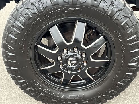 Used 2017 RAM 3500 Laramie Longhorn image 33