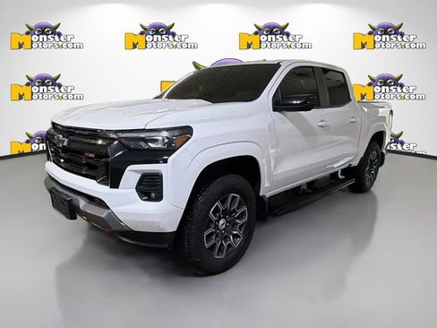 Used 2024 Chevrolet Colorado Z71 w/ Z71 Convenience Package 2 AWD/4WD image 1