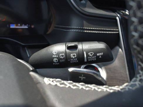 Used 2025 Jeep Grand Cherokee Limited w/ Black Appearance Package image 38