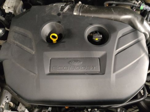 Used 2017 Ford Edge Titanium w/ Equipment Group 301A image 30