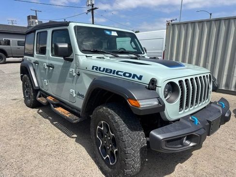 Used 2023 Jeep Wrangler Unlimited Rubicon 4xe w/ Cold Weather Group AWD/4WD image 3