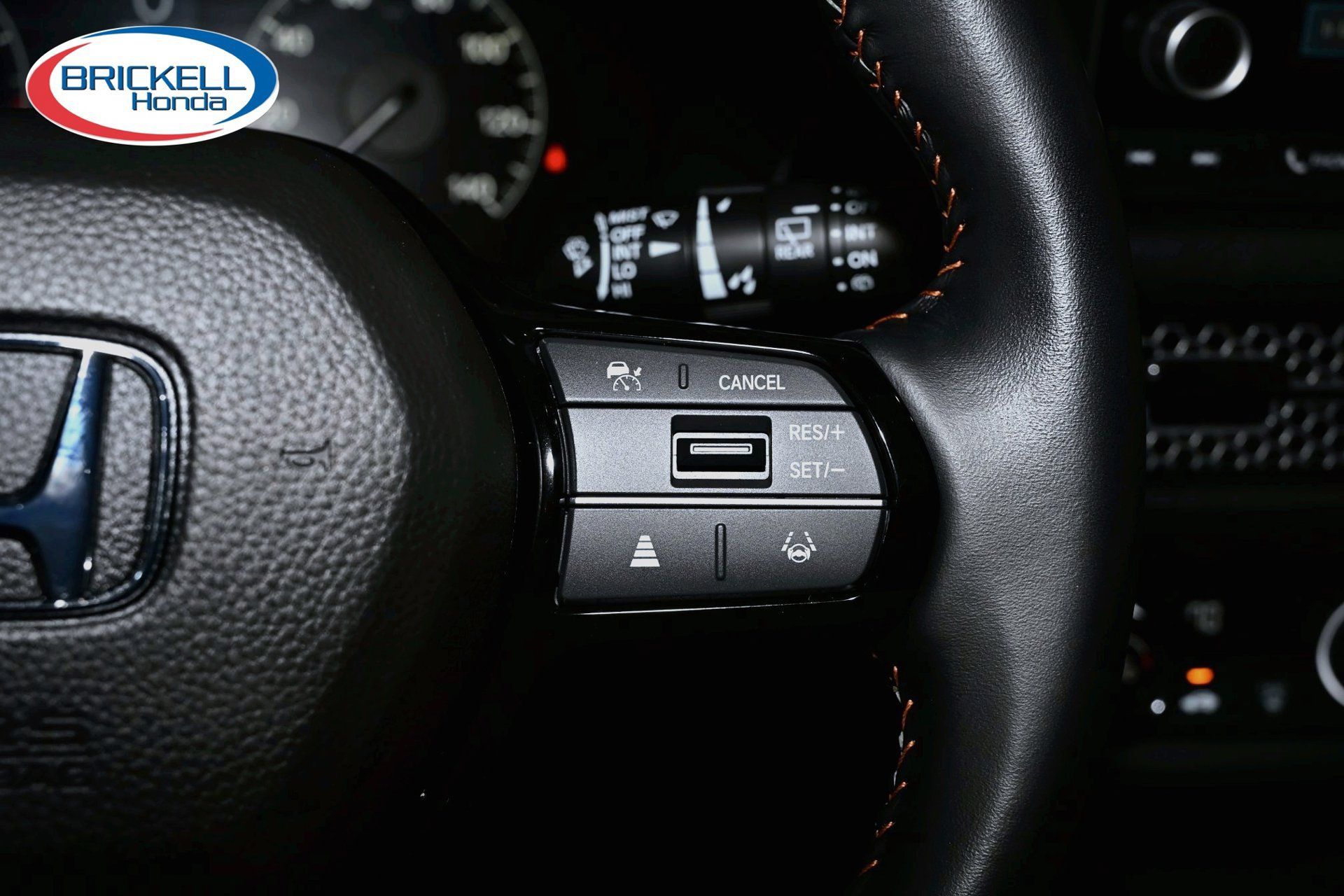 Used 2025 Honda HR-V Sport image 31
