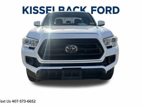 Used 2020 Toyota Tacoma SR image 9