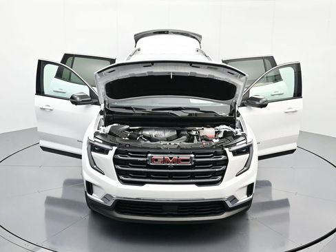 Certified 2025 GMC Acadia Elevation image 47