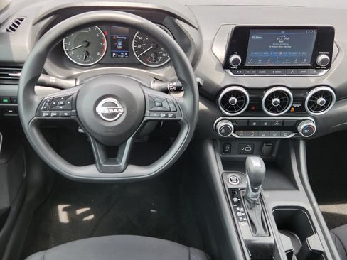 Used 2024 Nissan Sentra S FWD image 28