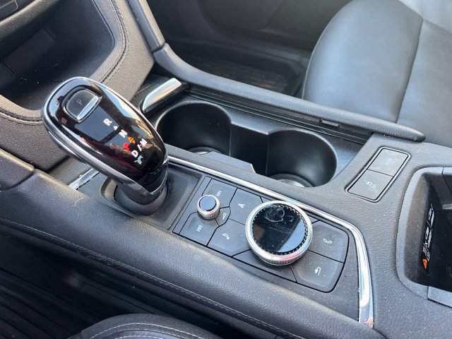 Used 2024 Cadillac XT6 Sport w/ Technology Package AWD/4WD image 19