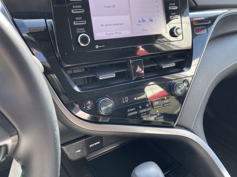 Certified 2023 Toyota Camry SE AWD/4WD image 22