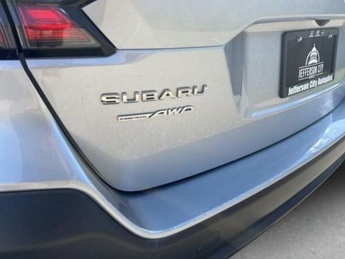 Used 2022 Subaru Outback Premium AWD/4WD image 19