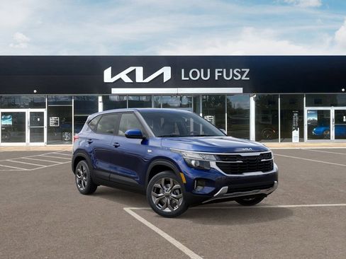 New 2026 Kia Seltos LX image 8