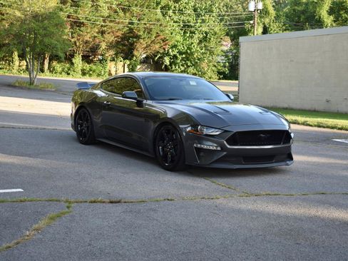 Used 2020 Ford Mustang GT w/ Black Accent Package RWD image 9