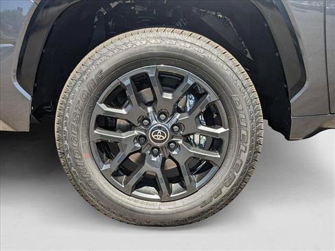 New 2025 Toyota Tundra Platinum image 10