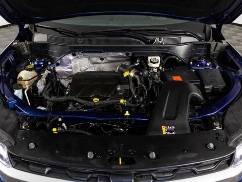 Used 2024 Chevrolet Trax LT w/ Driver Confidence Package image 45