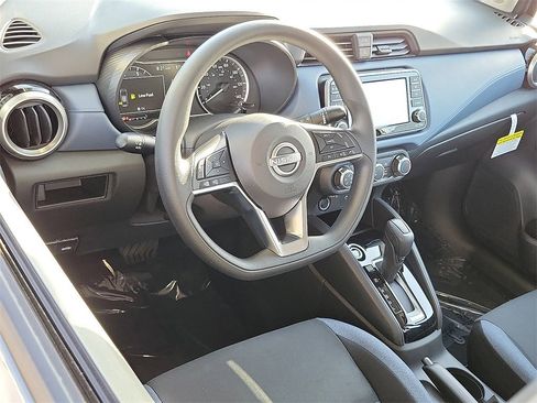 New 2025 Nissan Versa SV w/ Trunk Package image 4