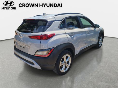Used 2023 Hyundai Kona SEL w/ Cargo Package FWD image 4