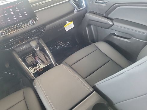 New 2026 GMC Canyon Elevation w/ Convenience Package RWD image 12