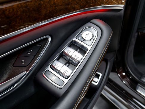 Used 2017 Mercedes-Benz S 63 AMG 4MATIC Sedan image 59