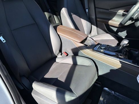 Used 2025 MAZDA CX-30 2.5 Turbo w/ Premium Plus Pkg image 28