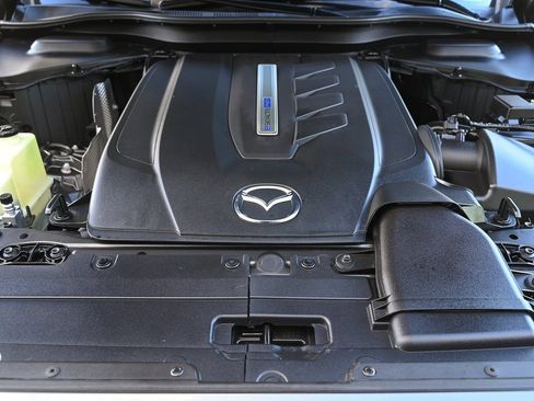 Certified 2024 MAZDA CX-90 Plug-In Hybrid w/ Premium Plus image 11