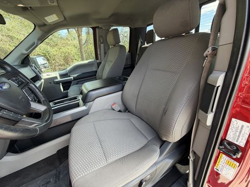 Used 2018 Ford F150 XLT w/ Equipment Group 302A Luxury image 16