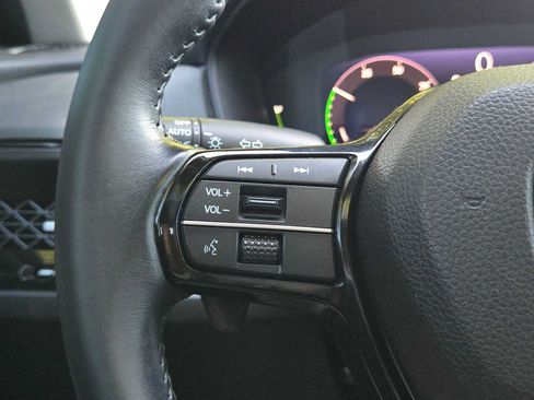 Used 2023 Honda Accord Touring image 31