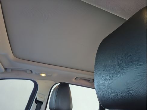 Used 2014 Ford Escape Titanium AWD/4WD image 9