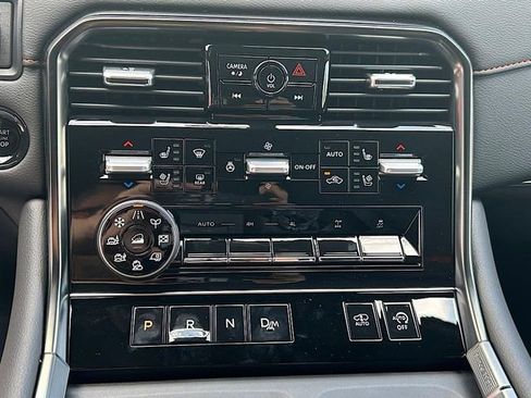 New 2025 Nissan Armada PRO-4X w/ Pro-4X Premium Package image 17