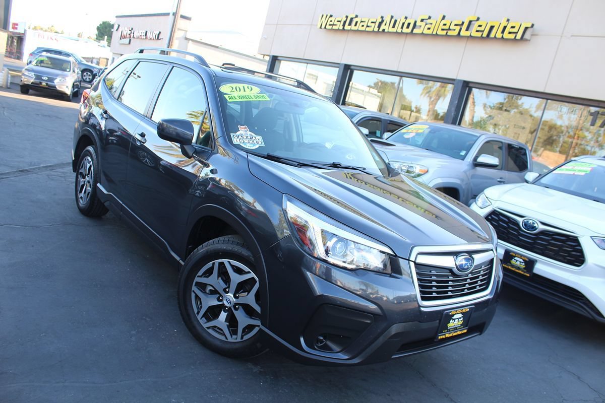 Used 2019 Subaru Forester Premium w/ All-Weather Package AWD/4WD image 40