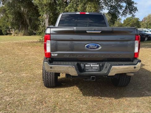 Used 2017 Ford F250 XLT w/ XLT Premium Package image 7