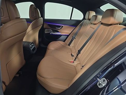 New 2026 Mercedes-Benz E 350 4MATIC Sedan image 15