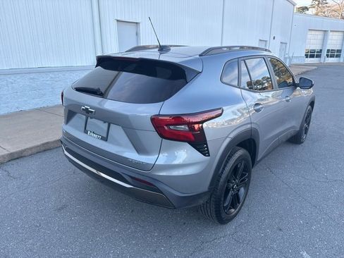 Used 2025 Chevrolet Trax ACTIV w/ Driver Confidence Package image 16