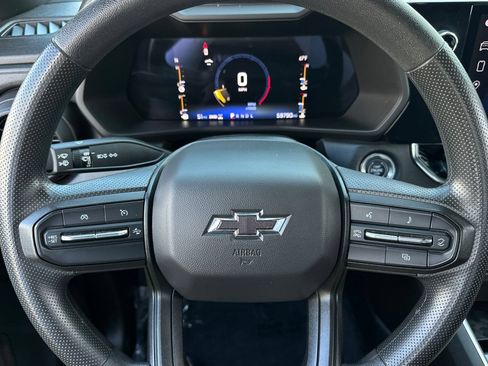 Used 2023 Chevrolet Colorado Trail Boss AWD/4WD image 29